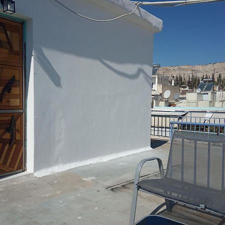 Roof Top Studio In Koukaki Афіни Номер фото